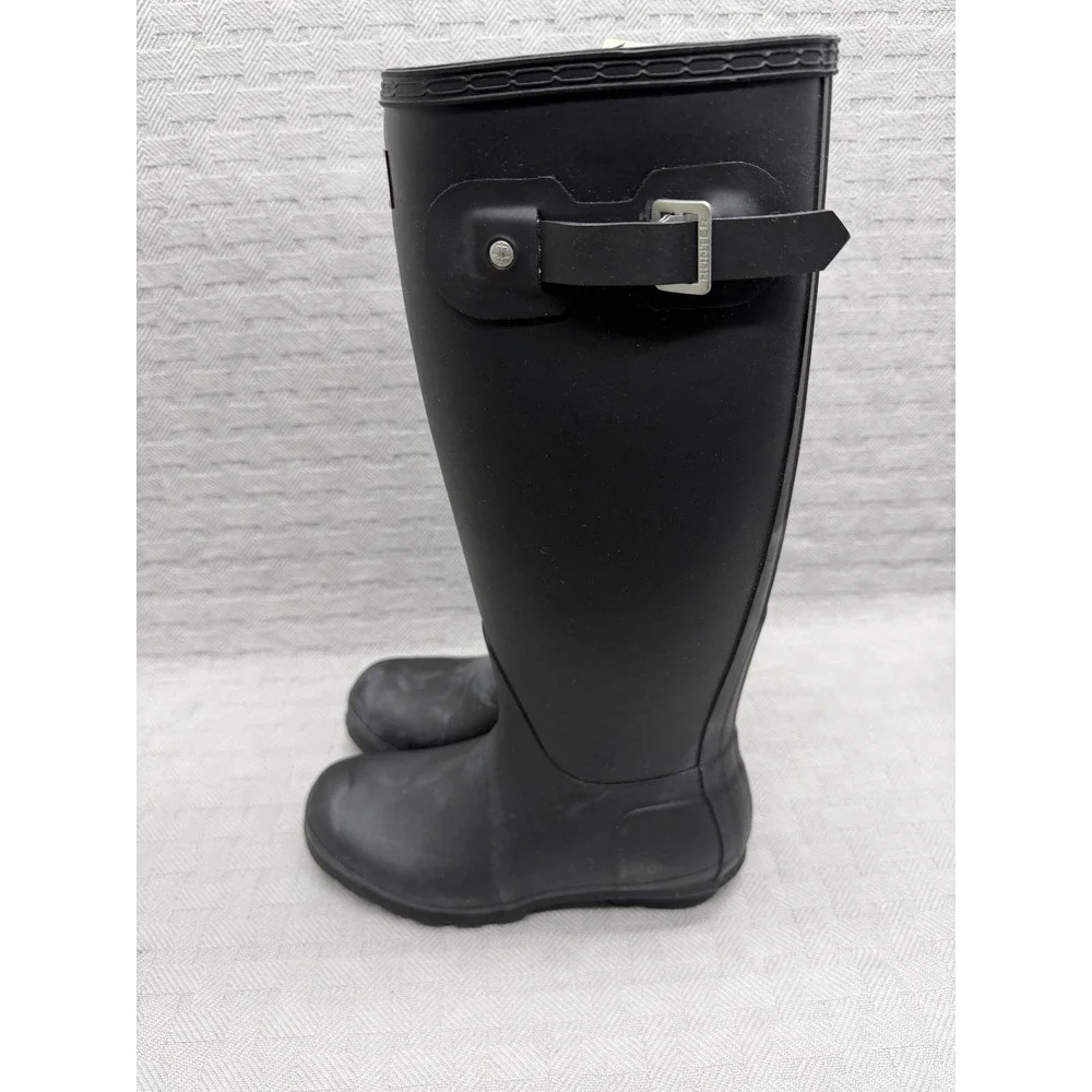Hunter Boots Womens Size 6‎ Black Rain Boot Pull On Knee High Rubber Waterproof